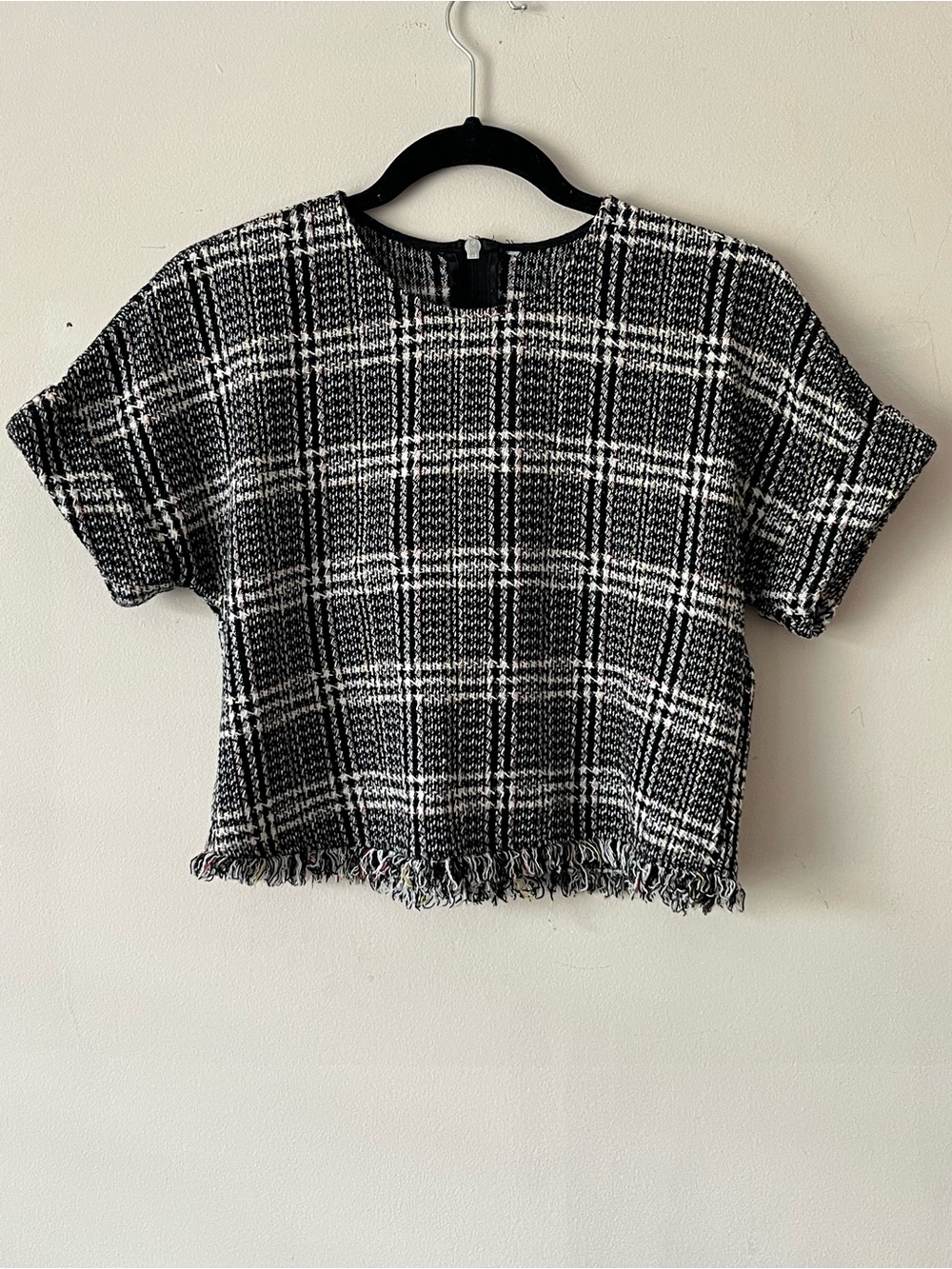 MOVING SALE! Zara was Black & White Plaid Fringe Hem Short Sleeve Top